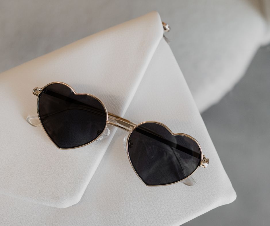 Heart shaped aviator glasses deals